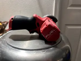2522-20M12 MILWAUKEE Tool Fuel
