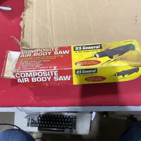 92572 US GENERAL Air Body Saw Standard Shank